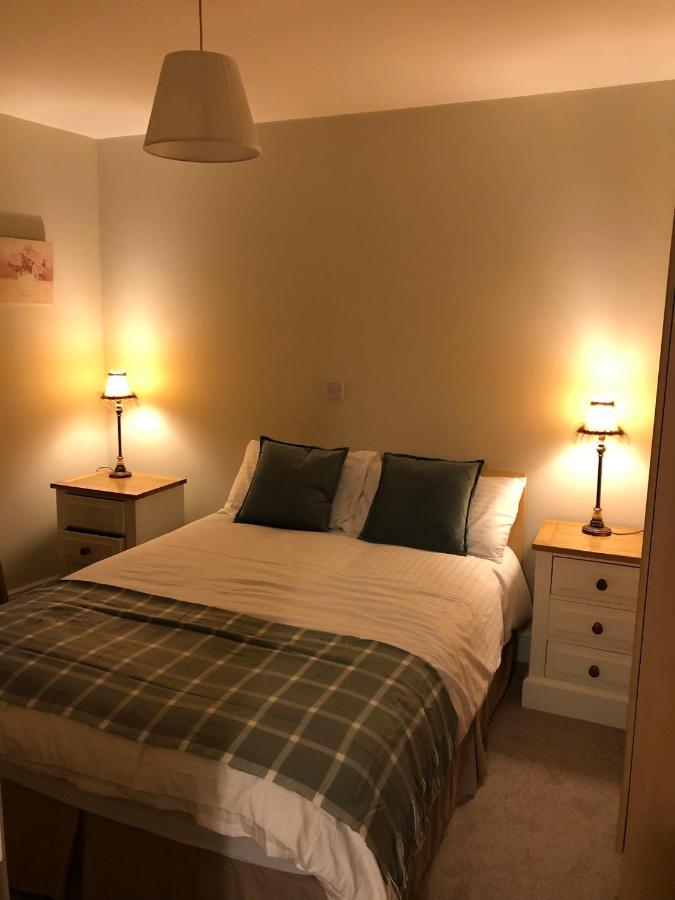 Self Catering Oranmore Villa Exterior foto